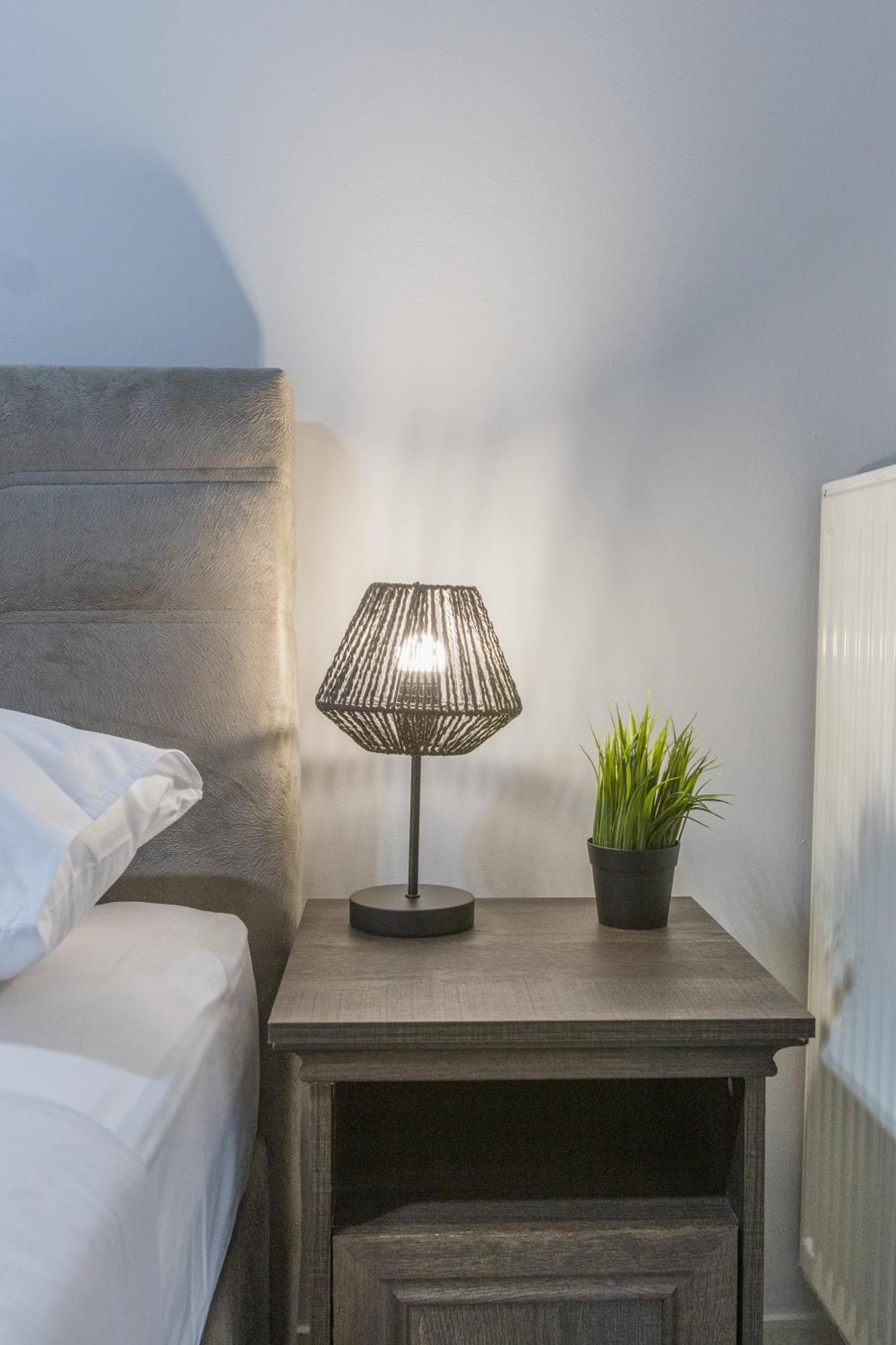 Raise Piraeus Harbor Flats Apartman Kültér fotó